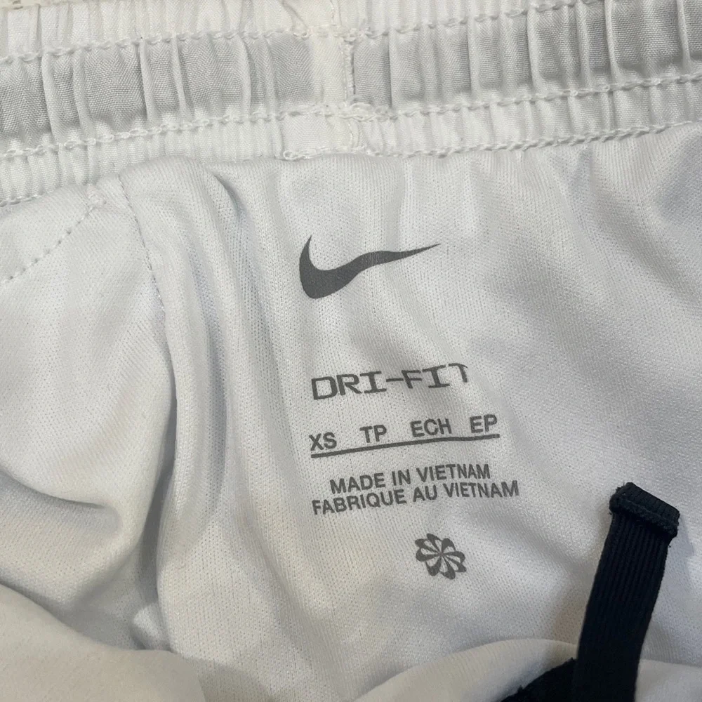 Nike, Gap & Champion short/skirt bundle size XS/S